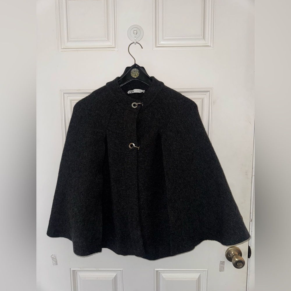 Elegant Gray Women's Coat